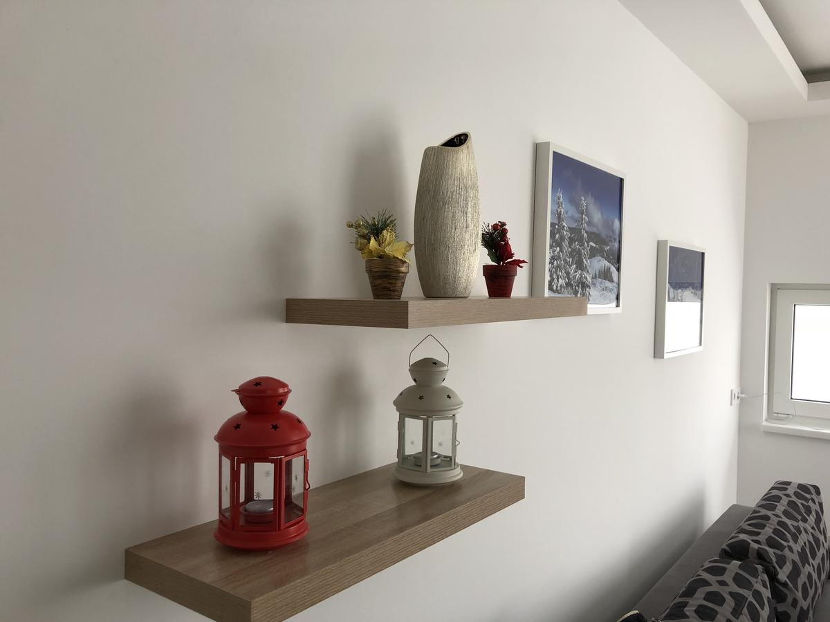 Apartmani Mont 1 ยาโฮรินา ภายนอก รูปภาพ