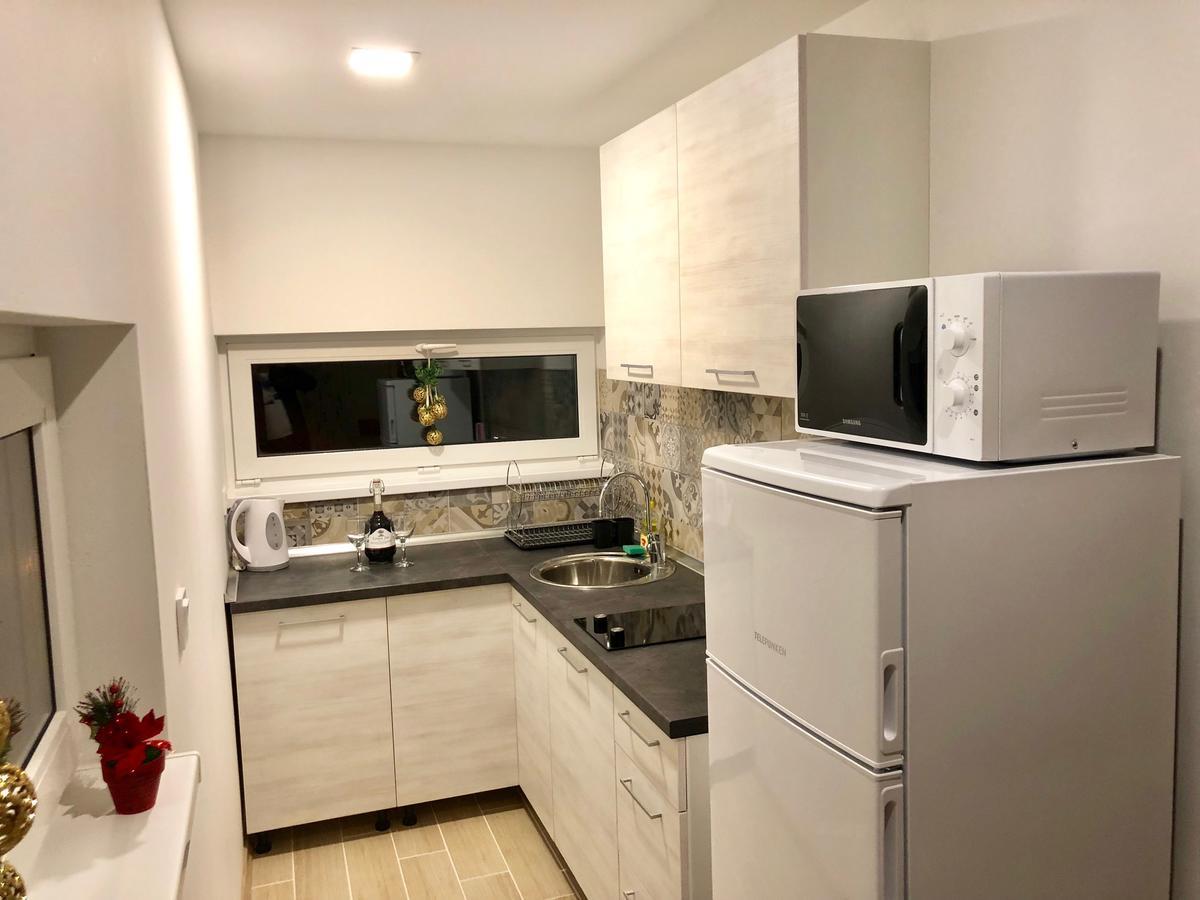 Apartmani Mont 1 ยาโฮรินา ภายนอก รูปภาพ